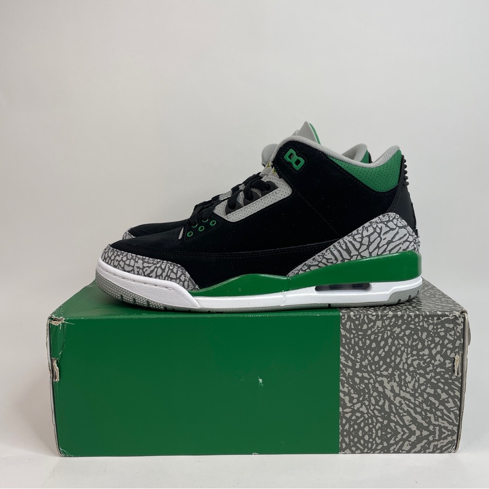 Nike Air Jordan 3 Retro “Pine Green” 2023 - Picture 7 of 7
